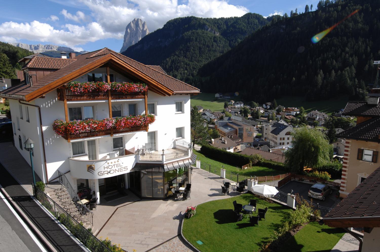 Hotel Grones St. Ulrich in Gröden Exterior foto